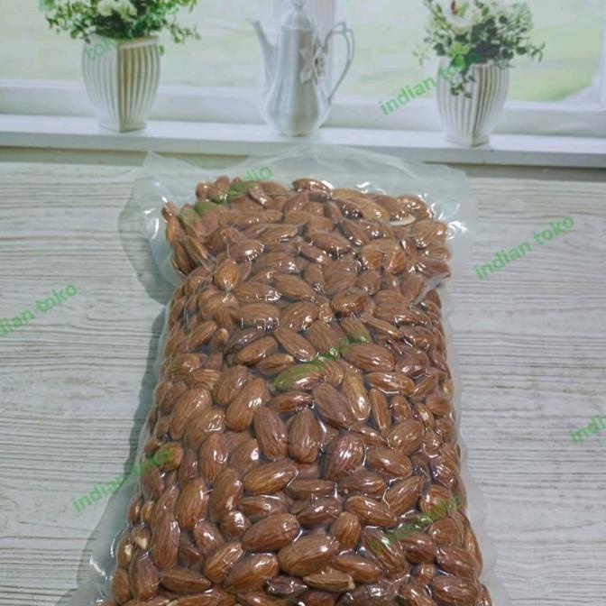 

:::::::] WHOLE RAW ALMONDS READY EAT / KACANG ALMOND SIAP MAKAN /1000 GRAM