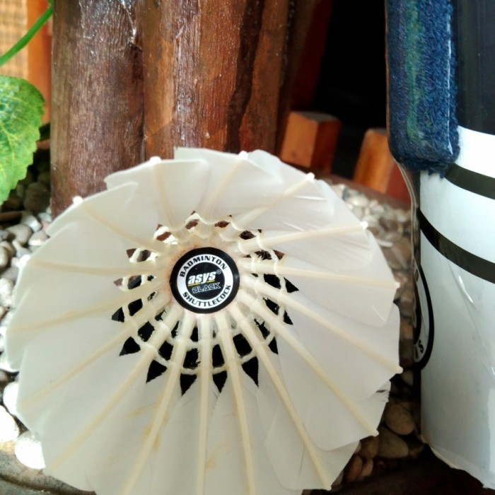 Shuttlecock Badminton Bulu-Tangkis Asys Black Bulu Tebal Madein Malang