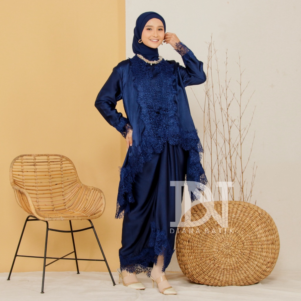 SET NAGITA OUTER LACE SILK by Diana Batik