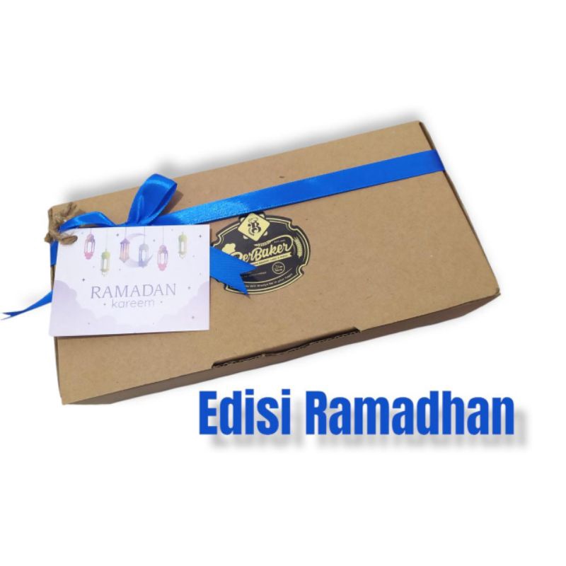 

Hampers Lebaran KUE Brownies Butter Large Premium