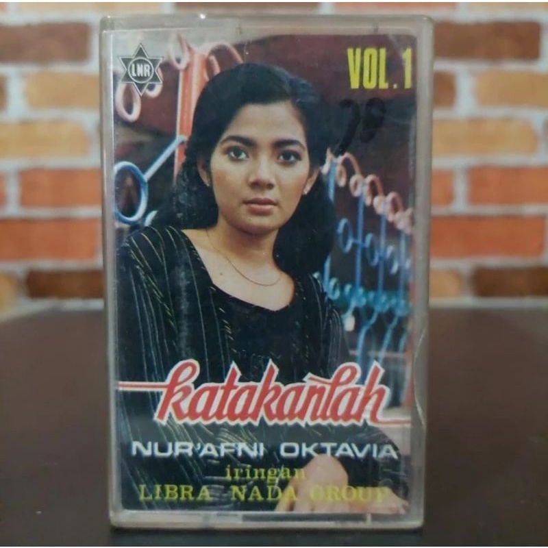 Kaset Pita Nur'afni Oktavia Vol.1