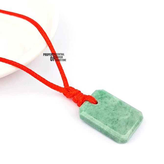 Liontin Batu Giok Hijau Burma Kotak Asli Natural Jadeite Jade