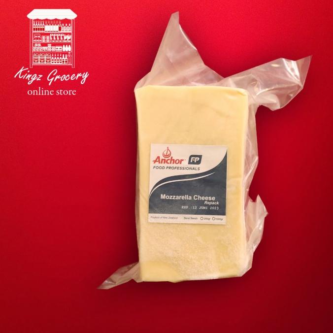 

Anchor Mozarella Cheese | Keju Mozarella 1 Kg.
