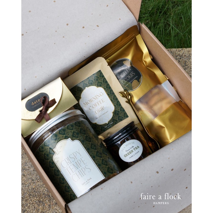 

HAMPERS LEBARAN IDUL FITRI MURAH KUE KERING BOX