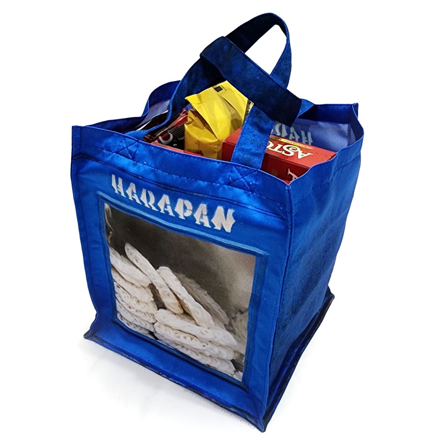 

Tas Hampers Snack Ulang Tahun Hari Raya Kaleng Kerupuk Harapan Biru HANYA TASnya SAJA bahan satin