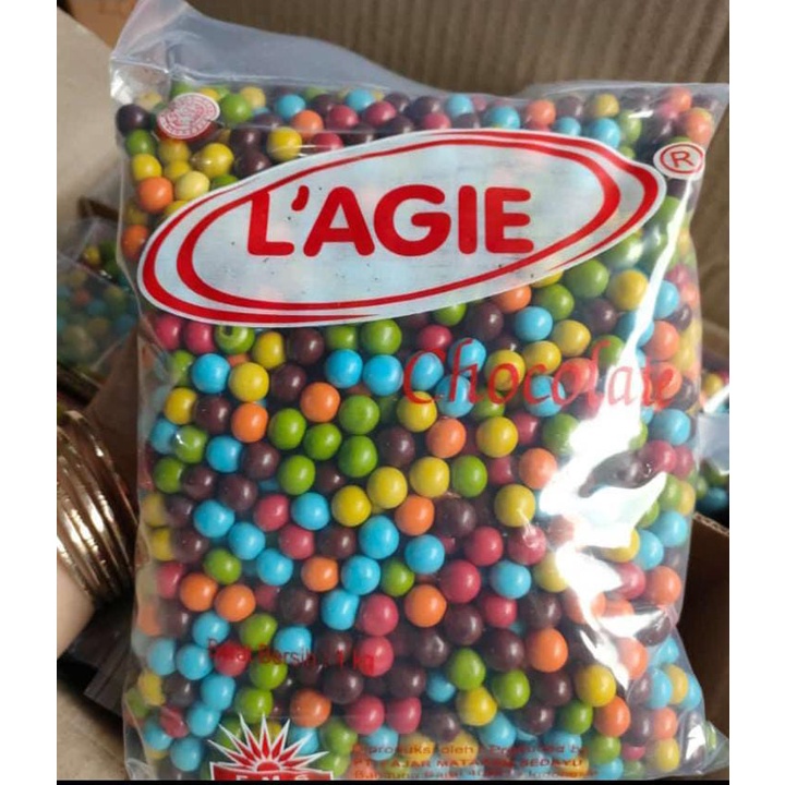 

coklat l'agie mini warna isi biskuit