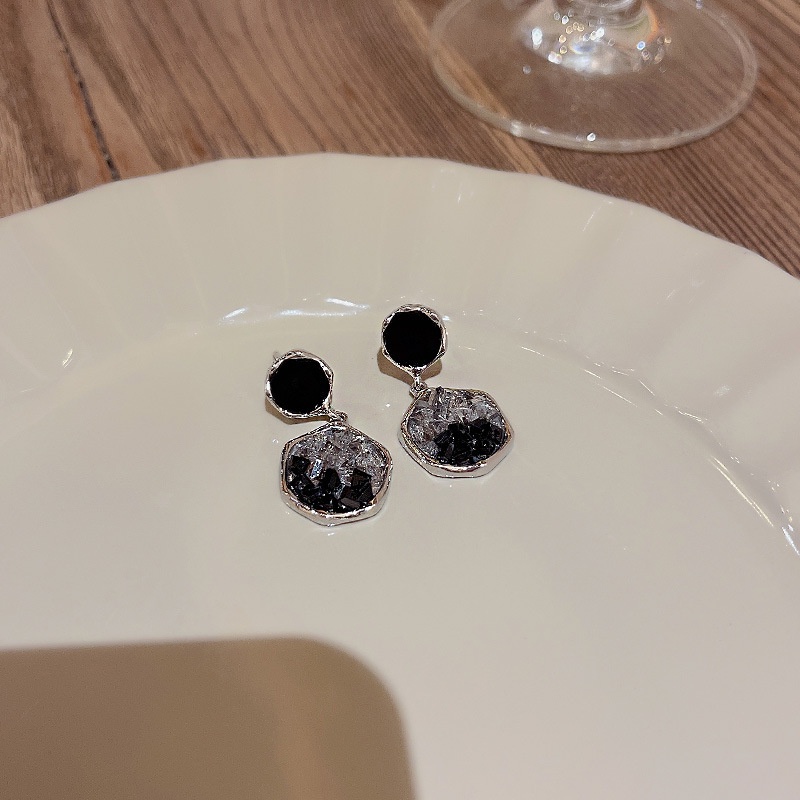 925 Perak Jarum Mewah Hitam Zirkon Anting Wanita Fashion Stud Earrings