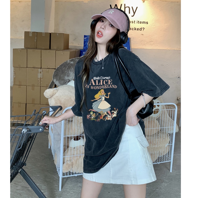 kaos hitam oversize wanita lengan pendek retro Alice In Wonderland motif printed t-shirt import kaos couple ootd