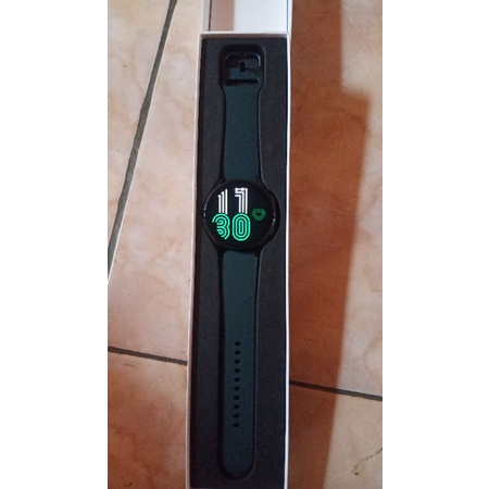 samsung galaxy watch 4 44mm green second