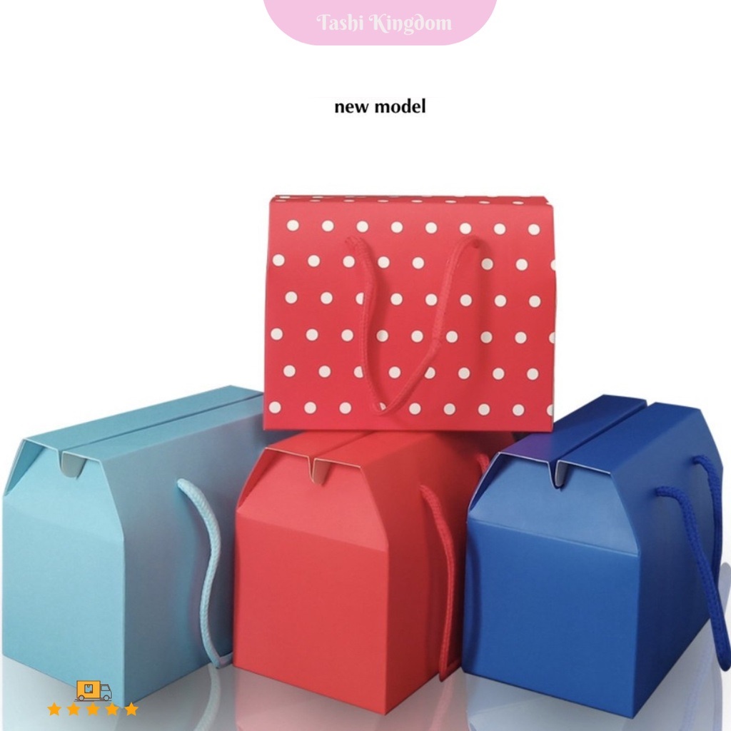 

Kantong Kotak / Kantong Kado Polka Paper bag Fancy / KOTAK toples / Kotak Kado polkadot , Tas Kado