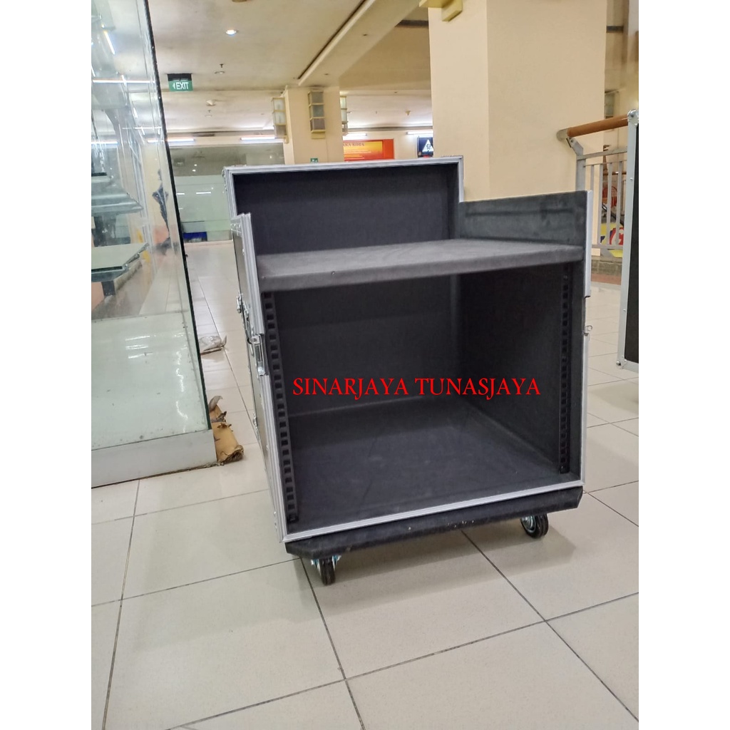 BOX HARDCASE 16U PLUS MIXER HARDCASE 12U PLUS MIXER HARDCASE 10U HARDCASE 8U HARDCASE 6 U PLUS MIXER