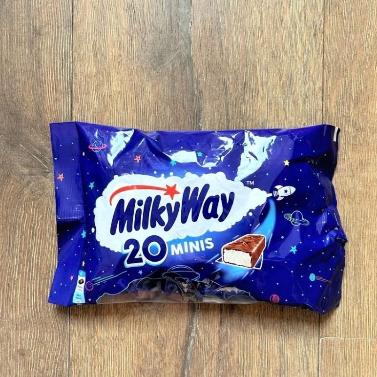 

Milkyway Minis Chocolate 333 Gram Isi 20 Pcs (Made In Netherlands) Yesicamart