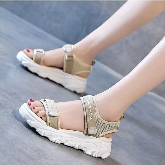 SANDAL WANITA  STRAP FASHION FW
