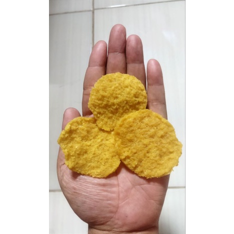 

KRUPUK PULI BERAS BULAT MENTAH 500g