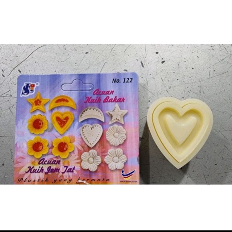 cetakan kue biscuit acuan kuih jem tat / cetakan nastar bunga matahari / semprit kue kering / sinlian sin lian import malaysia 101 103 104 105 106 107 114 117 118 119 120 121 127 128 171 172  201 202 244 245 246 247