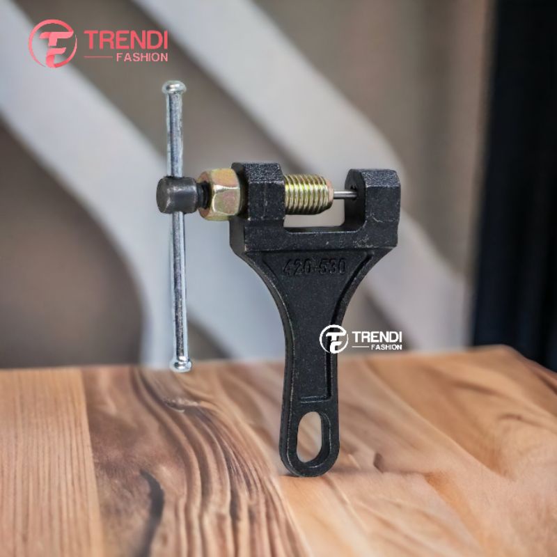 Pemotong Rantai Sepeda Motor Chain Breaker Taffsport - Alat Pemotong Rantai Terbaik