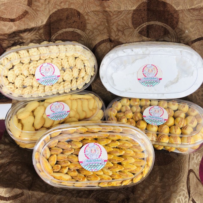 

Nastar Kastengel ina cookies j&c cookies parsel kue kering kado hamper