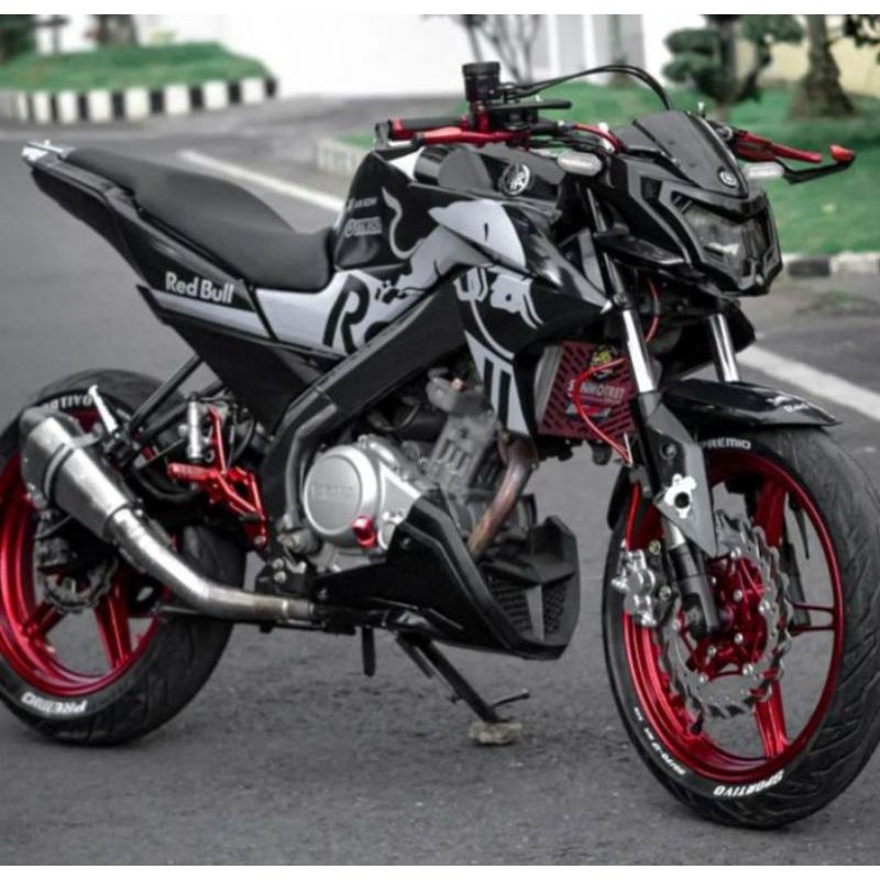 Stripping Vixion Red Bull