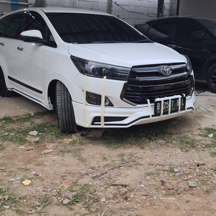 Bodykit Innova Reborn TRD Sportivo