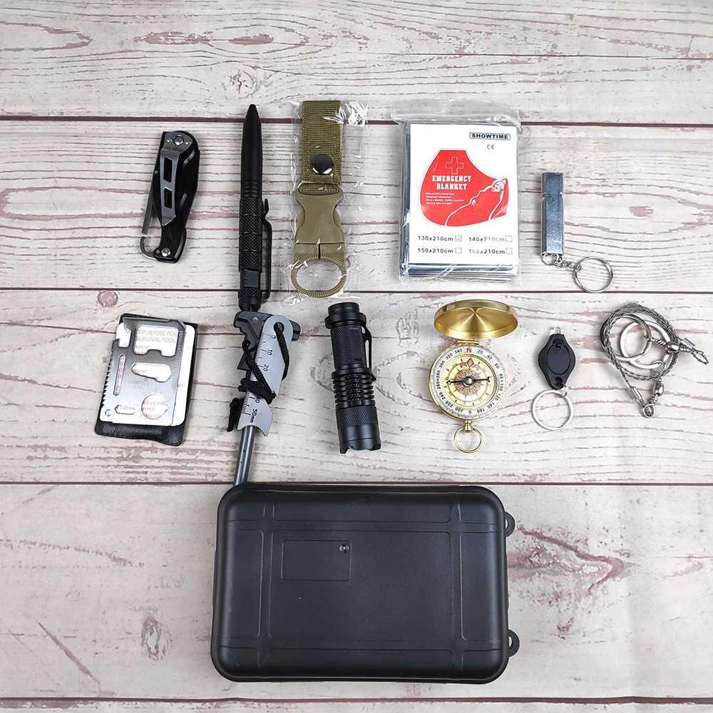 Survival Kit 11 in 1 Multifunctional First Aid SOS Tools - 039