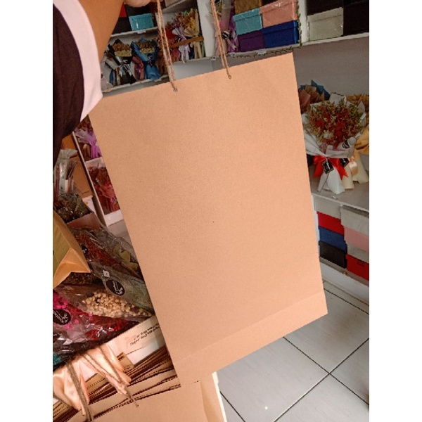

paper bag besar ukuran 51x33cm