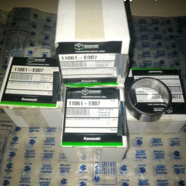 Paking Sambungan Knalpot Pulsar 200Ns Original