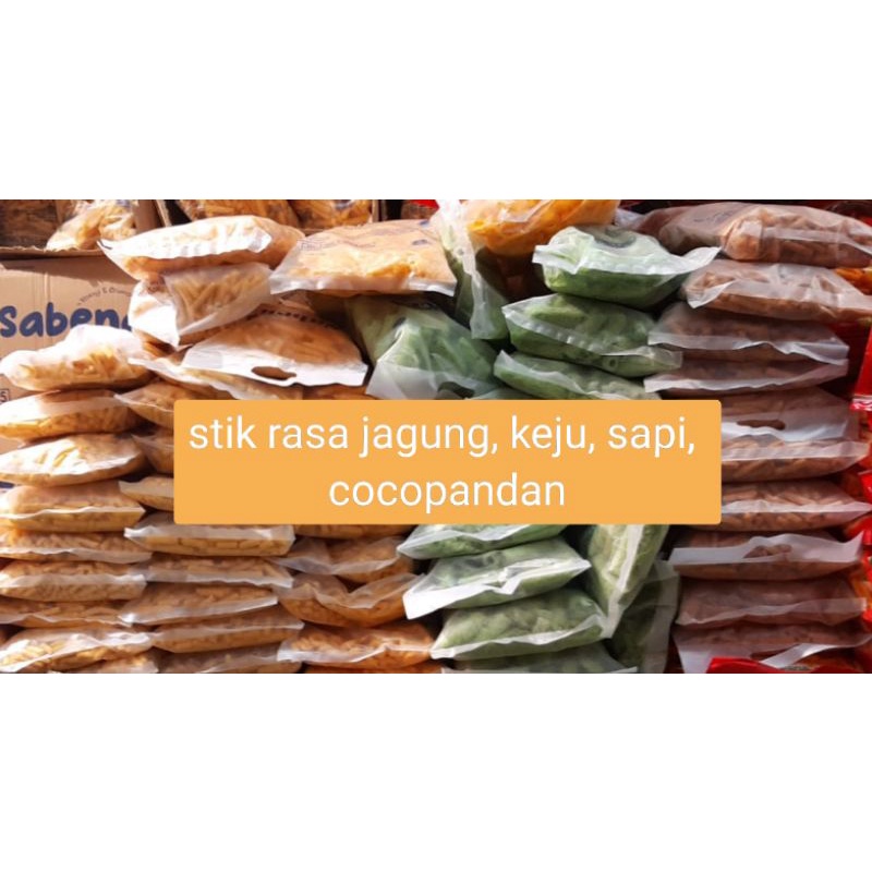 

HAMPERS LEBARAN CEMILAN STIK BALADO KEJU JAGUNG SAPI COCOPANDAN SABENA HARI RAYA IDUL FITRI