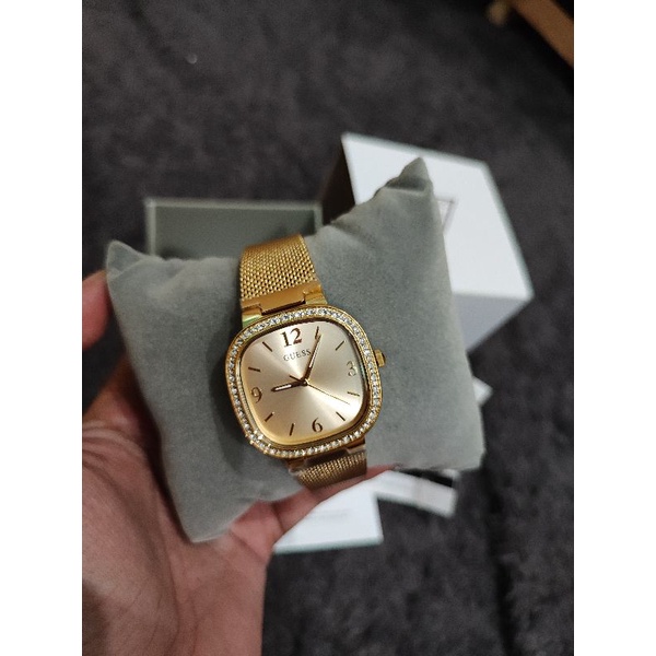 Pernah baru ♥️GUESS - Ladies Watch gold Tapestrt - GW0354L2