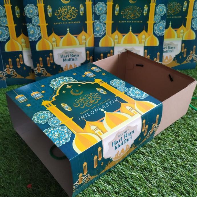 

Hampers Box Lebaran / Dus Tart Kotak 20X20X10/ Box Hampers + Tali Kur Original