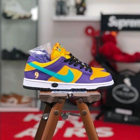 Nike Dunk Low LX &quot;Lisa Leslie&quot;