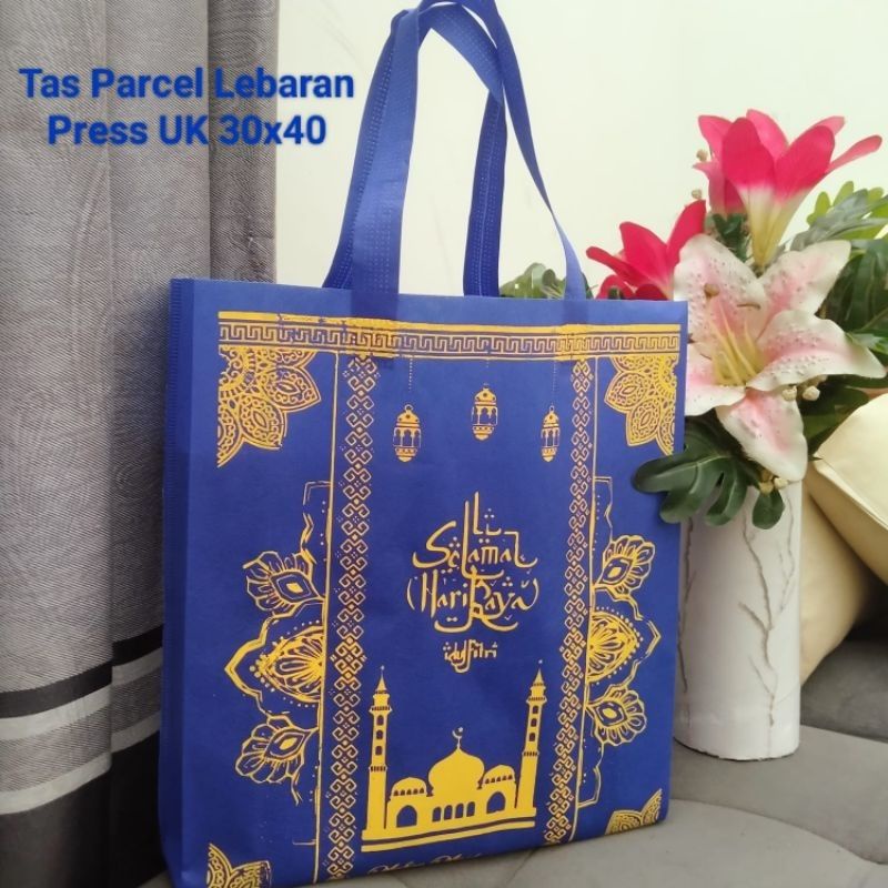 

TAS PARCEL LEBARAN (ECER)