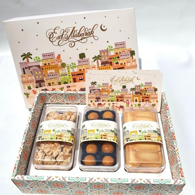 

Hampers Idul Fitri Kue Kering Wisman Spesial