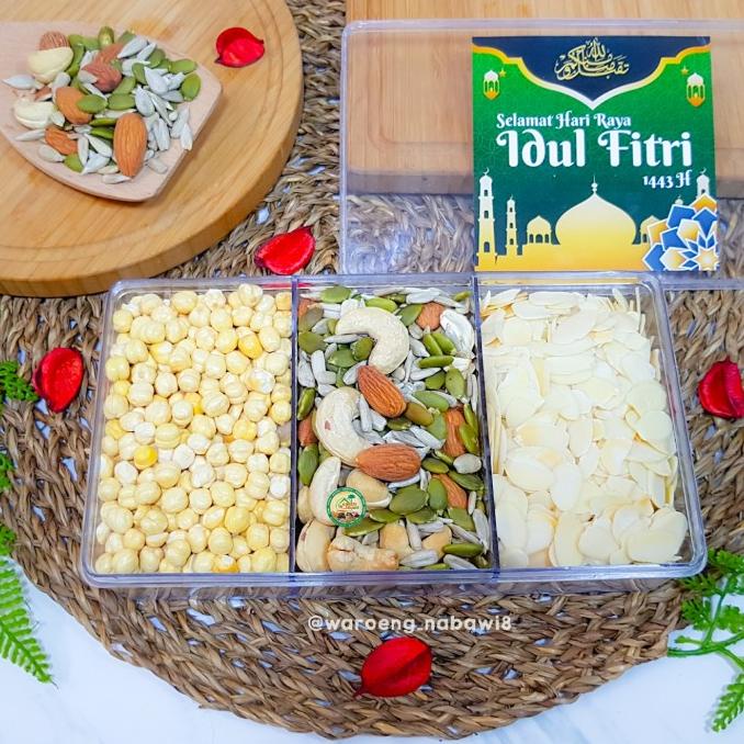 

Hampers Idul Fitri / Parcel Lebaran Paket Sekat 3 D ( Kacang Arab, Mix