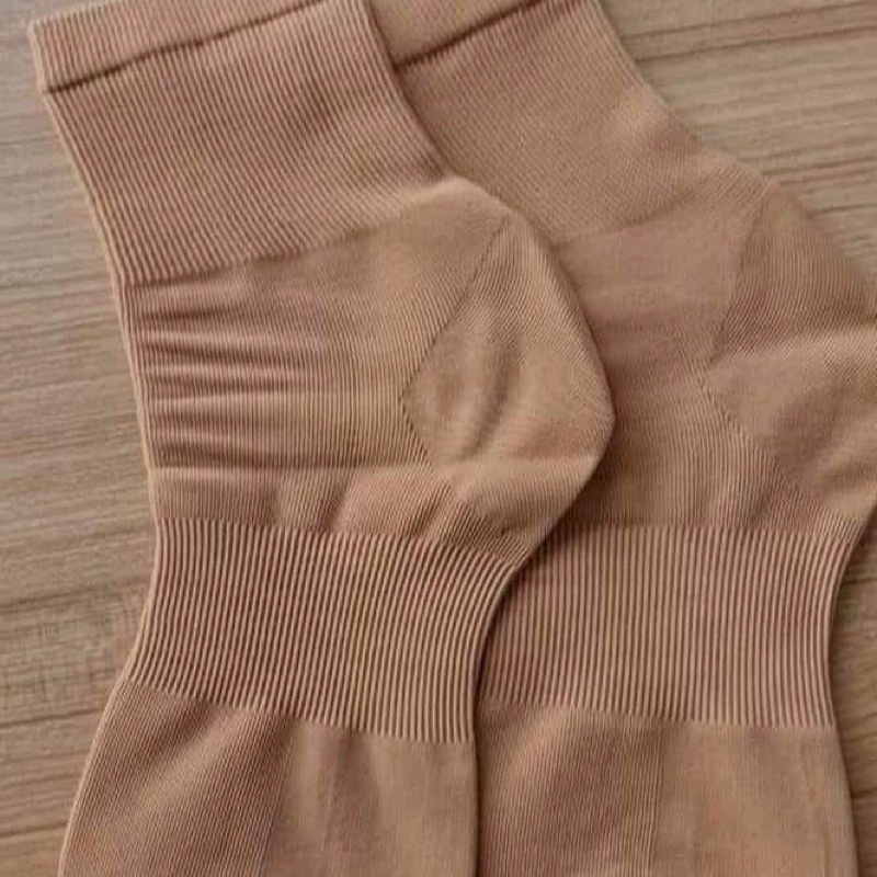 Aulora Socks Beige Kaos kaki Kesehatan wanita