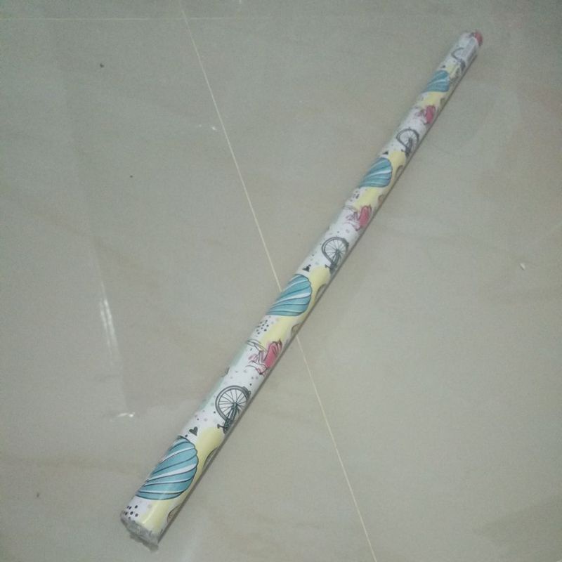 

kertas kado dan kartu ucapan