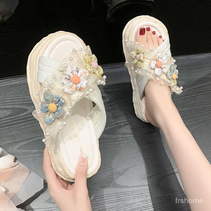 Peri angin sandal bunga lucu sandal bunga wanita baru pasang pasang sandal lembut sandal bawah tebal