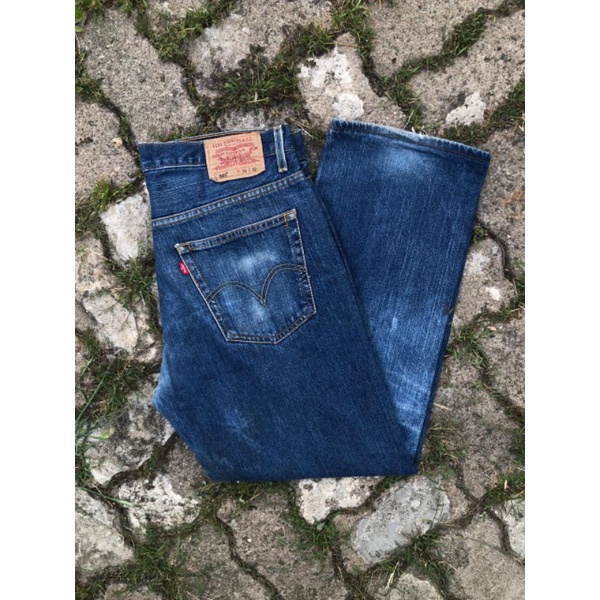 LEVIS 501 / LEVIS JEANS