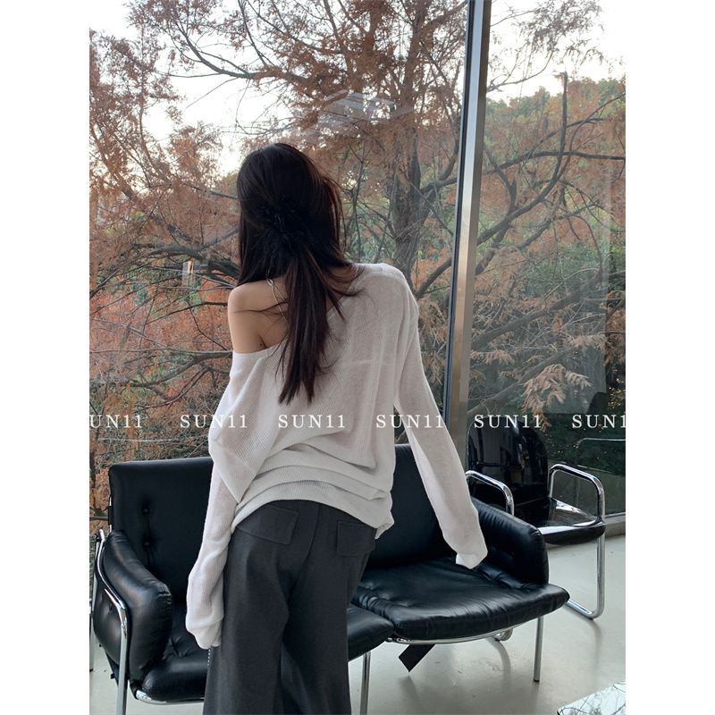 Red Keinginan murni angin V-neck lengan panjang top wanita musim semi dan musim panas baru putih mikro-transparan rasa desain ceruk longgar rajutan tabir surya kemeja