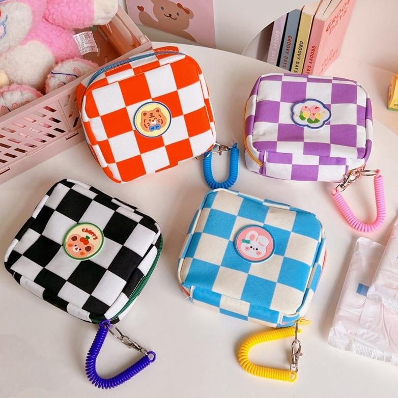 

Diskon Habis Kensho Kotak Pensil Sleting Korea Aesthetic Lucu Import / Pencil Case/Premium/Plaid / Zipper/ Kompartmen/ Imut/ Cute/ Kelinci/ Rabbit/ Bear