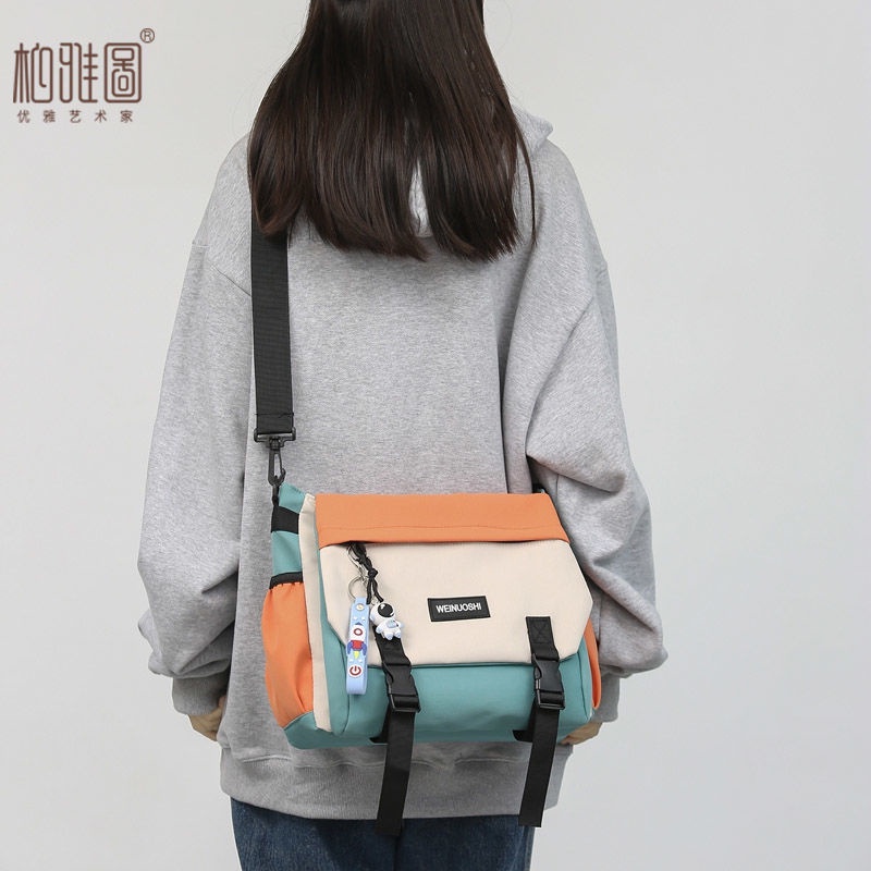 ㍿Sera  Patriot Messenger Bag 2023 Baru Kapasitas Besar Postman Backpack Wanita Jepang Kasual Tas Bahu untuk Kelas