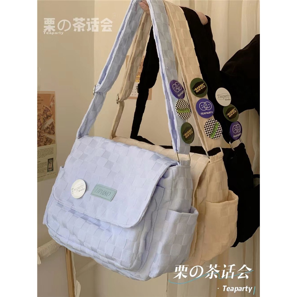 ▲✉◆Sera  Toko Jepang Sederhana All-Match Messenger Tas Siswa Perempuan Kelas Komuter Kapasitas Besar Tas Messenger Satu Bahu Musim Gugur dan musim Dingin Ransel