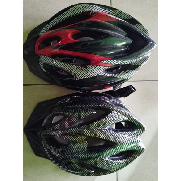 Helm Gowes sepeda