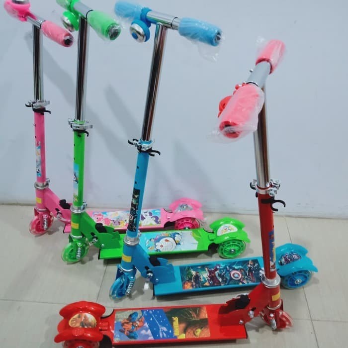 SCOOTER SKUTER OTOPED KICKBOARD ANAK RODA 3 MENYALA (C1M5) Eletrik Manual Genjot Scooter Pedal Besi 