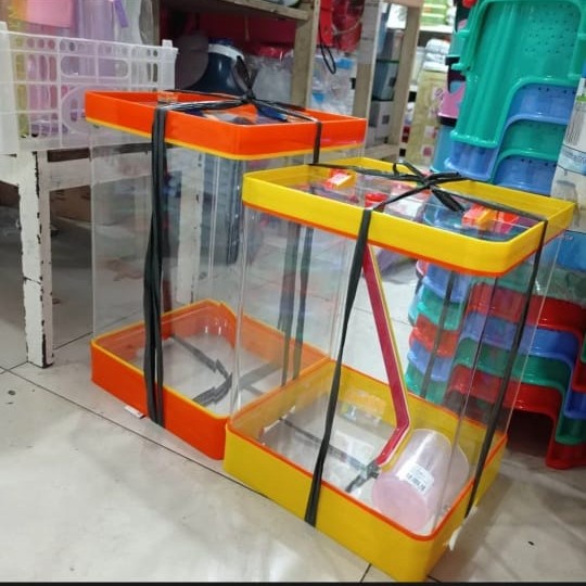 Terlaris Aquarium Es Buah Bahan Akrilik / Tempat Es Buah 15 Liter Dan 20 Liter