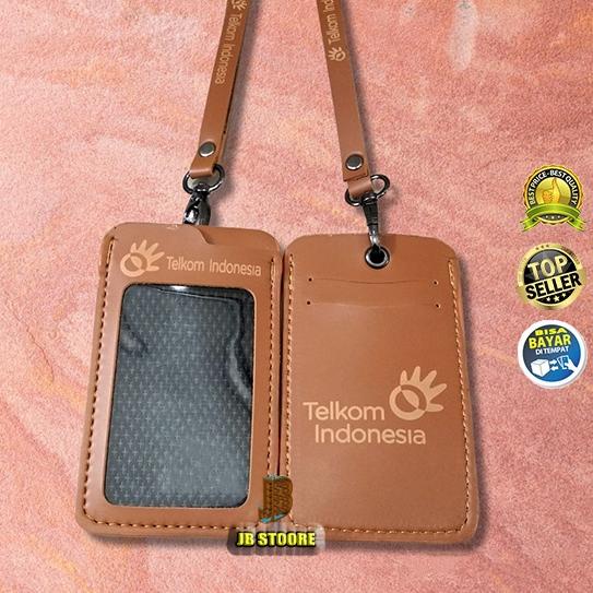 

Pasti Ready Tempat Id Card TELKOM Gantung Kalung Kulit / Id Card Holder Telkom Kalung Kulit / Name Tag Holder telkom tali kulit 147✶