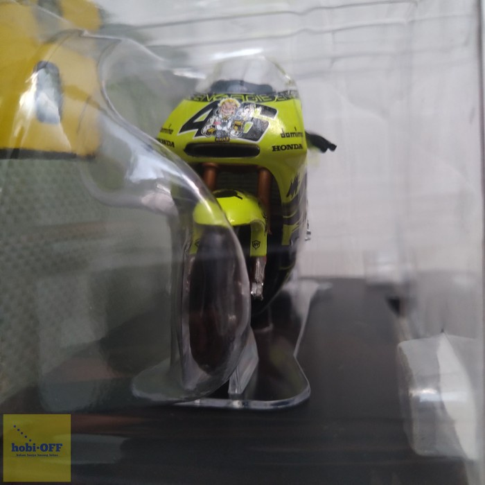 Must Have Leo Models Valentino Rossi 46 2001 Termurah