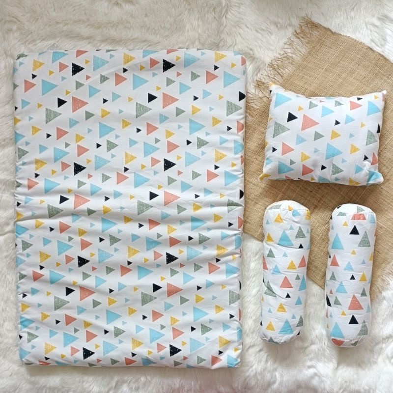 Matras bayi karakter set 4 in 1