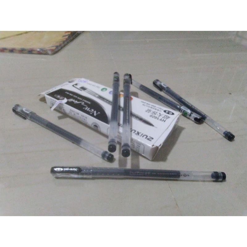 

Pena merk Zuixua New-Gel 0.4