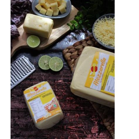 

Discount | FG2 | Keju Mozzarella Khas Malang Kemasan 1kg CHIZZU