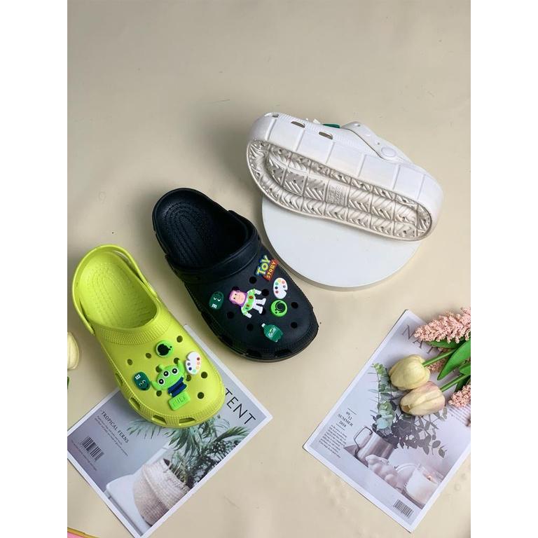 TOPGROSIR TG0617 Sandal Kodok Crocs Wanita Import Jibitzz Toy Story Kekinian / Slop